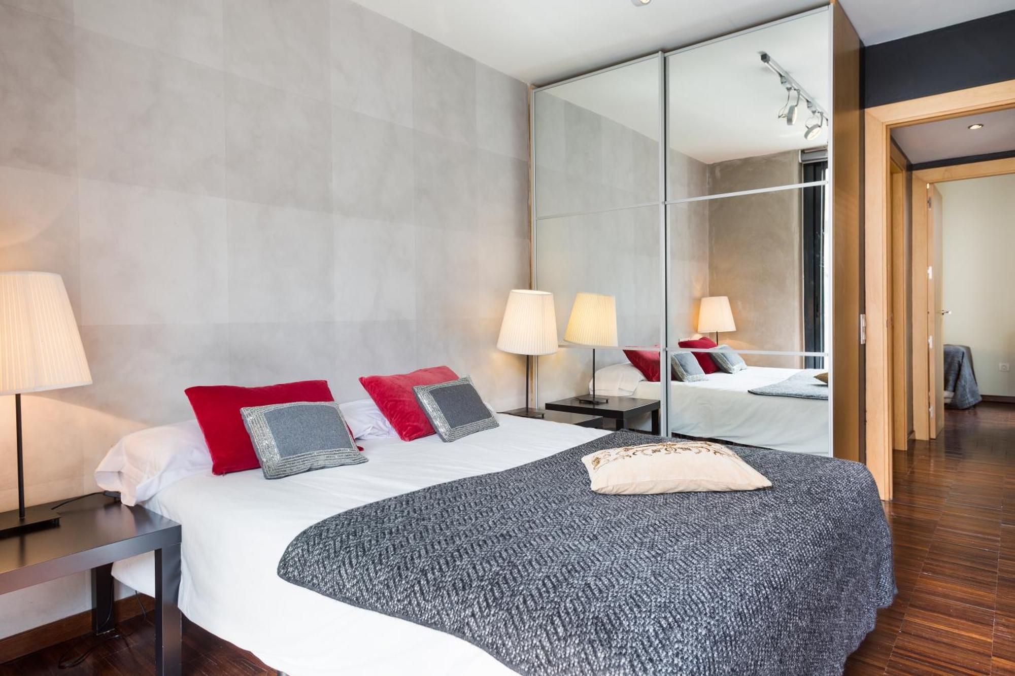 Apartment Barcelona Rentals - Sarria Apartments Near Center Bilik gambar