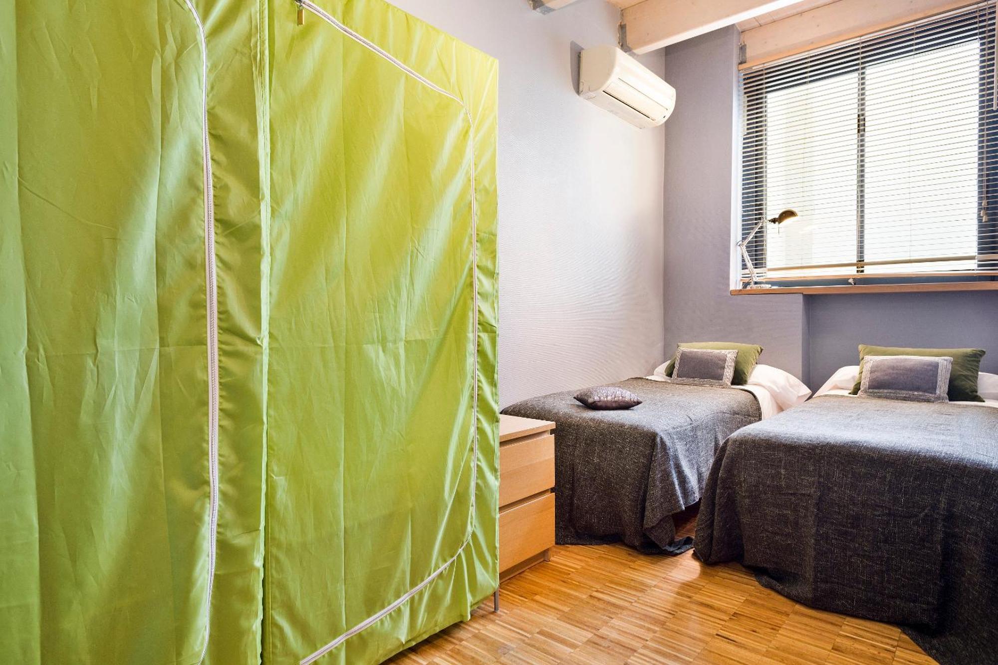 Apartment Barcelona Rentals - Sarria Apartments Near Center Bilik gambar