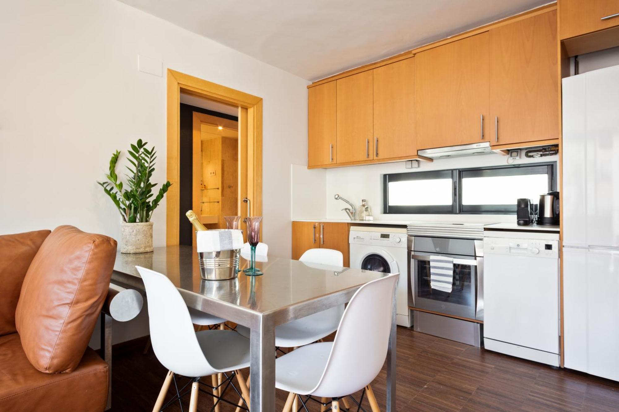Apartment Barcelona Rentals - Sarria Apartments Near Center Bilik gambar